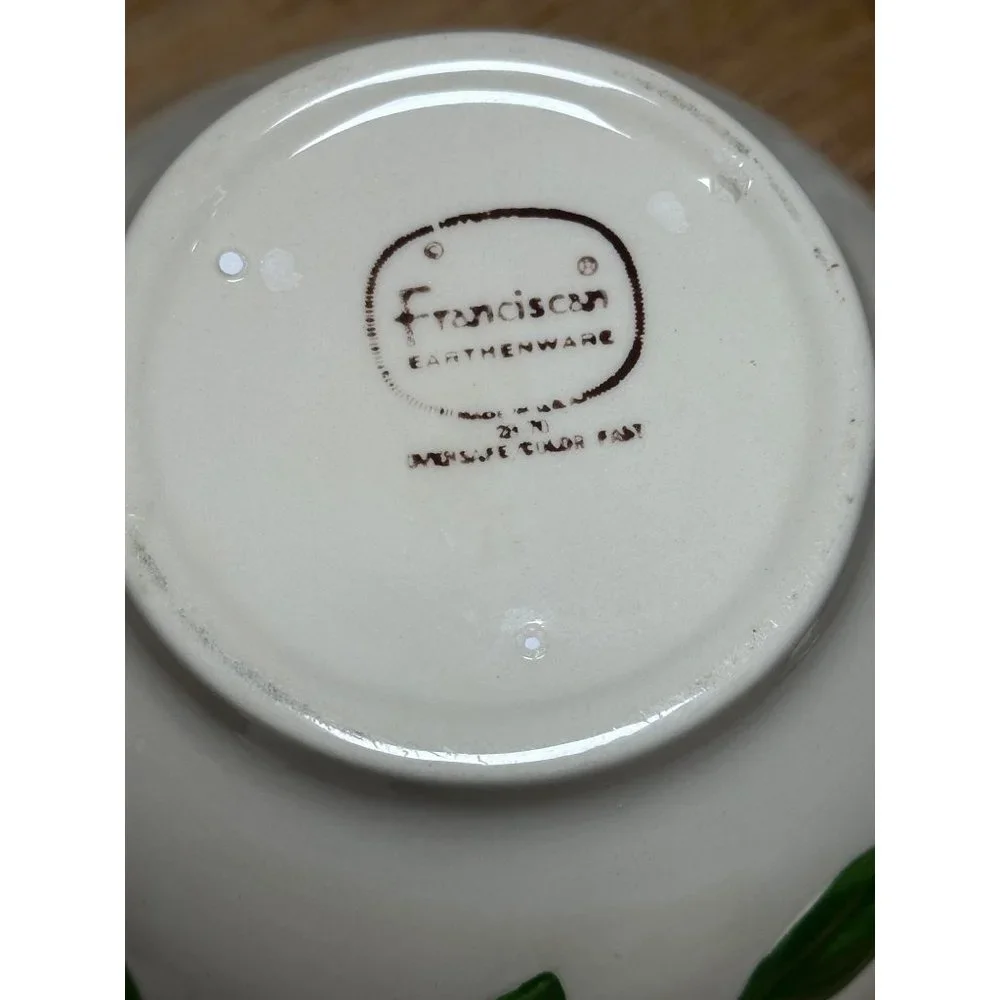 Franciscan Teapot with Lid‎ Pour Spout Minor Crack